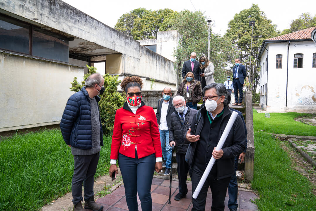 Recorrido guiado por Edgar Duarte, gerente del proyecto San Juan de Dios