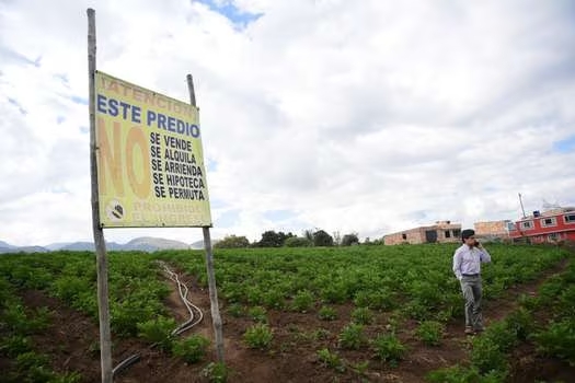 Freno a tierreros en Bogotá: ERU busca propuesta tecnológica para vigilar predios