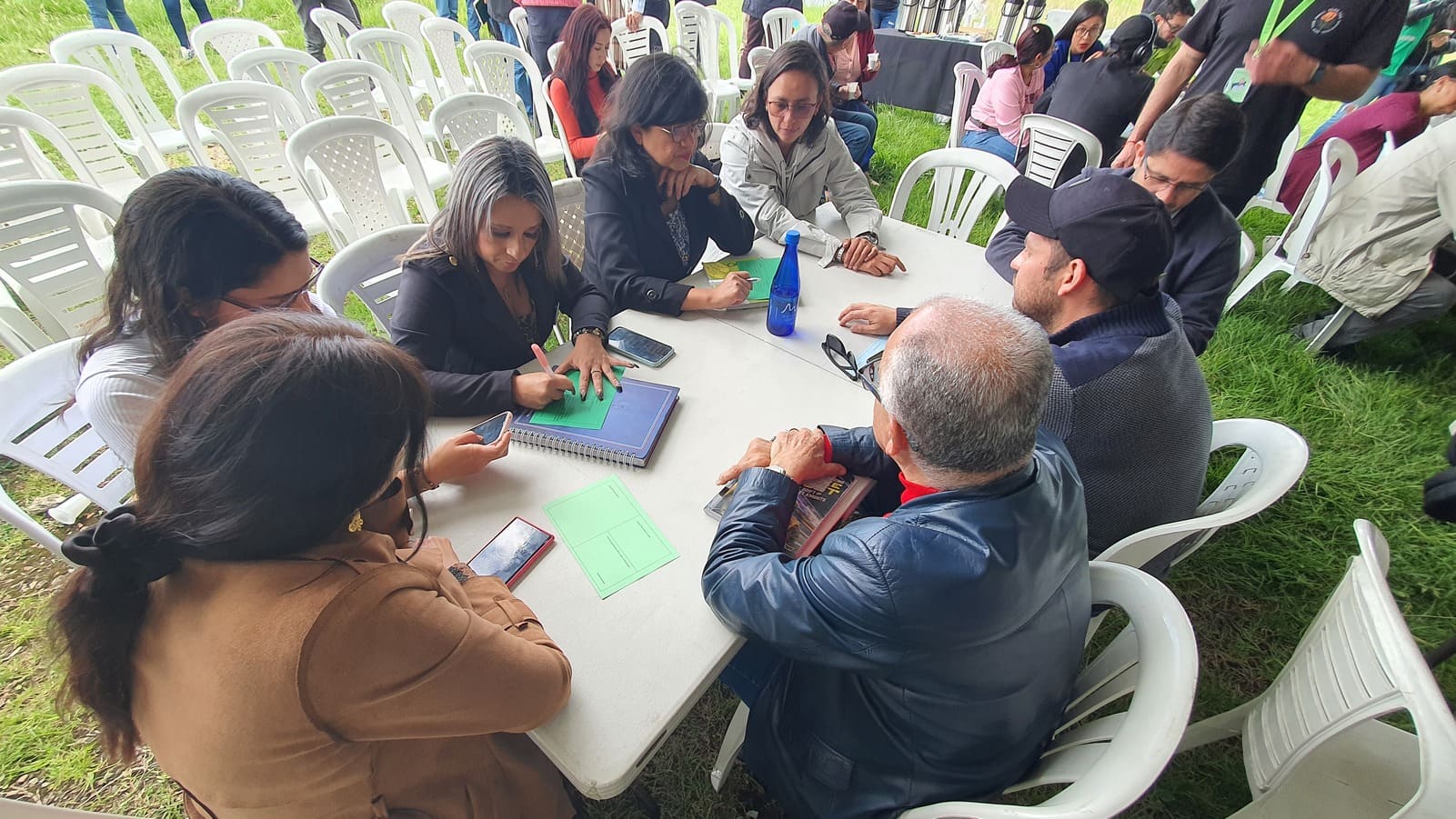 Con el Primer Encuentro de Vecinos se da inicio al Urbanismo Temporal en la Calle 26 con Caracas.