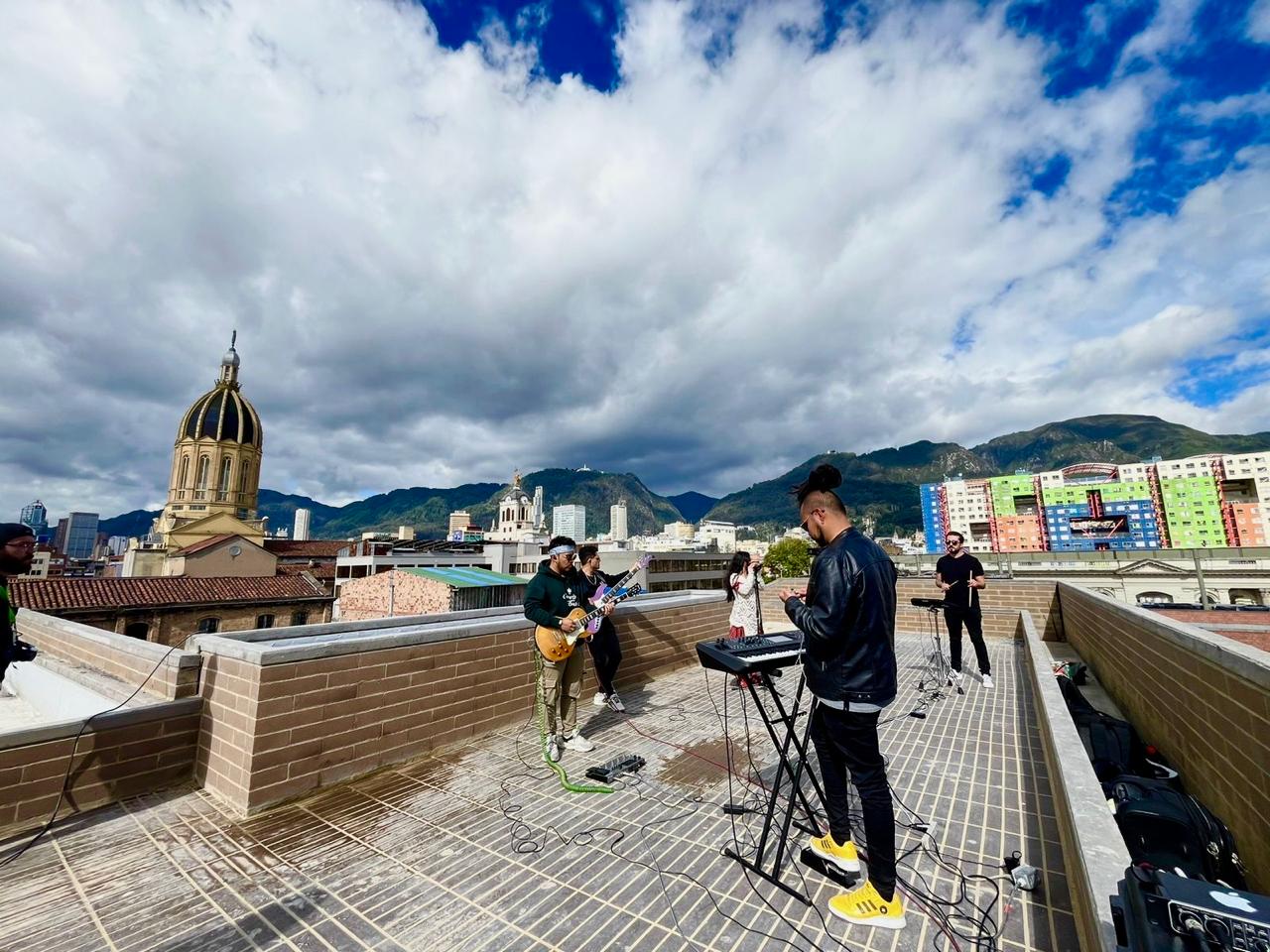 RenoBo Celebra el Cumpleaños de Bogotá con música en el Bronx