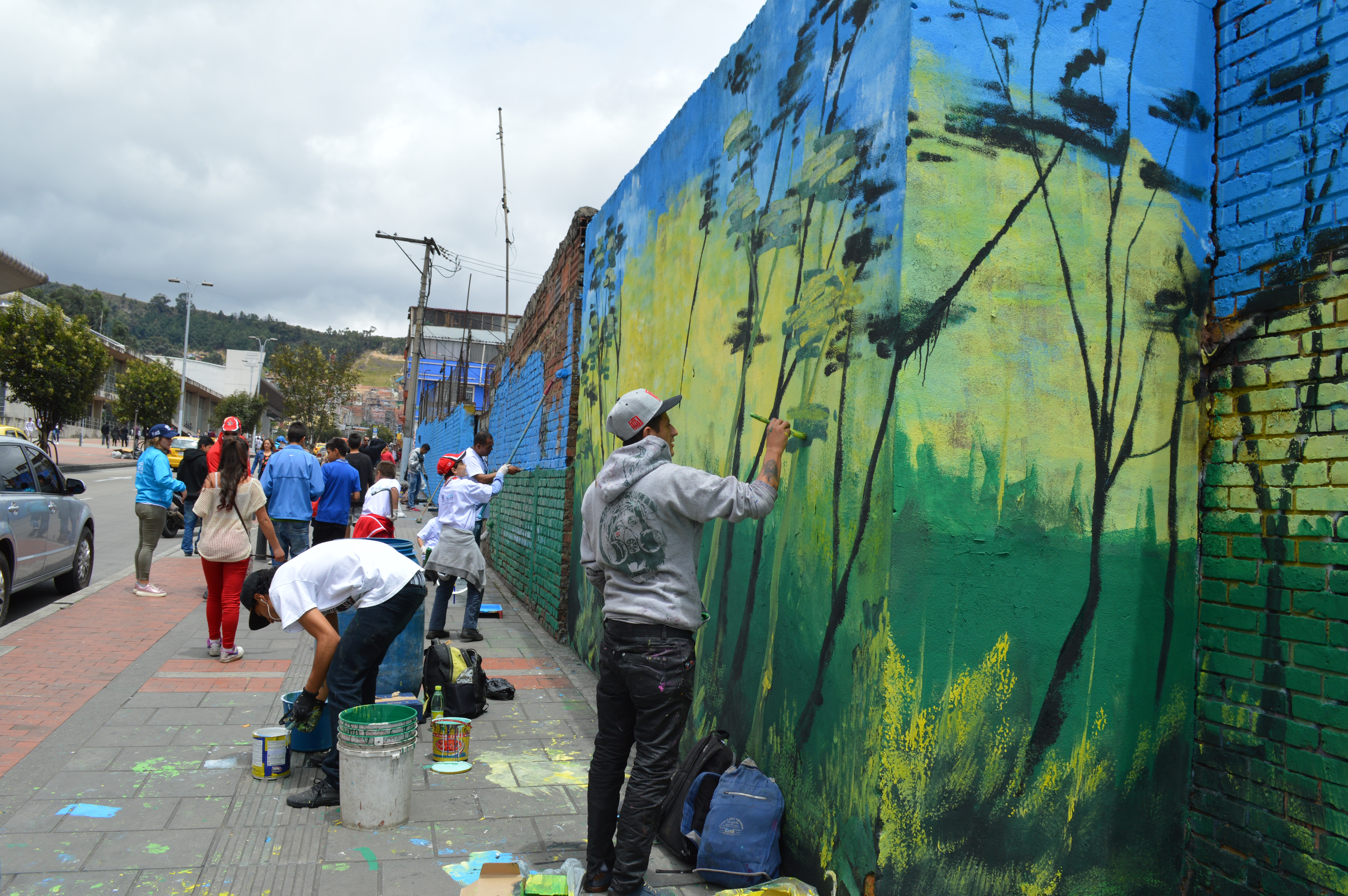 Personal de ERU participando de la campaña Bogotá Limpia 20k