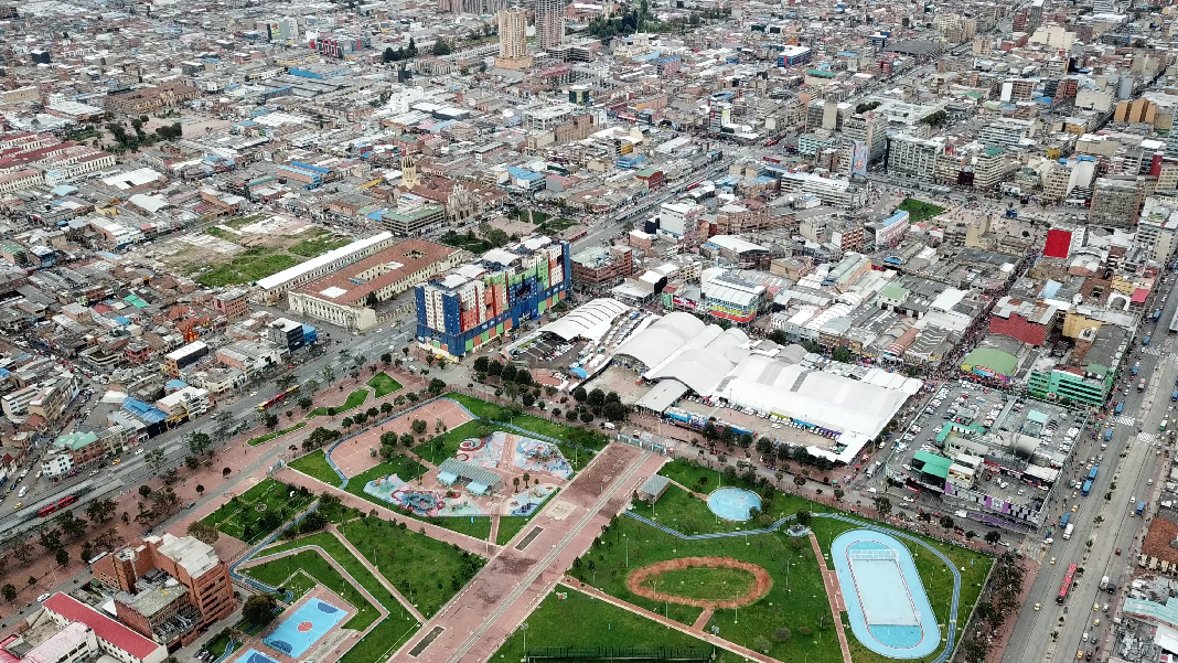 Toma aérea del Centro Internacional de Comercio Mayorista San Victorino